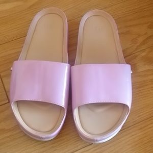 Ugg sandals size 7.5
